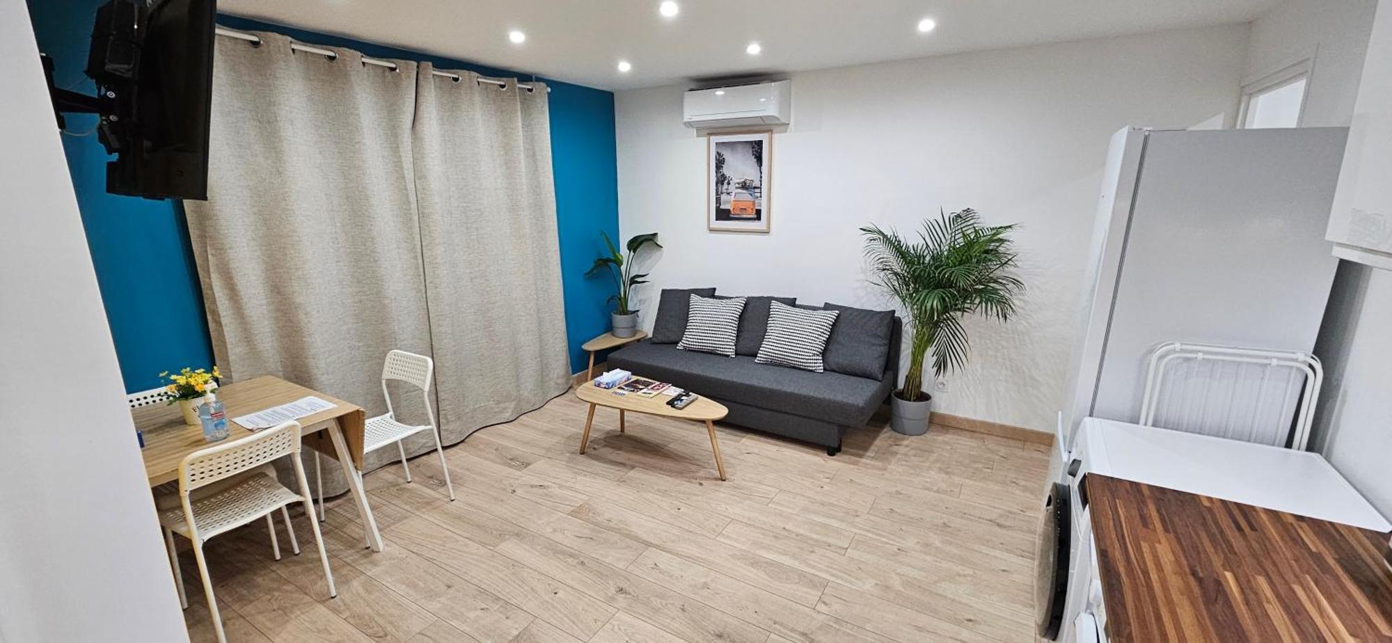 Charmante Maison Avec Jardin Sans Vis-A-Vis Saint-Fons Zewnętrze zdjęcie